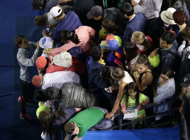 Πέρασαν Φέντερερ και Μάρεϊ στους «8»